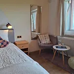 Gruener Heinrich - Bett&fruehstueck Bed & Breakfast 3*