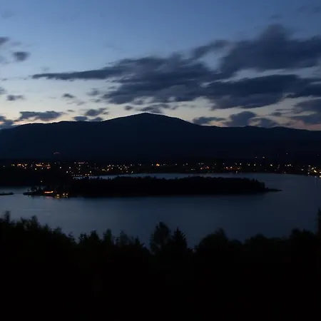 Bed & Breakfast Gruener Heinrich - Bett&fruehstueck 3*