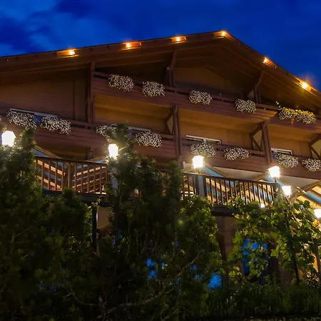 Gruener Heinrich - Bett&fruehstueck 3*