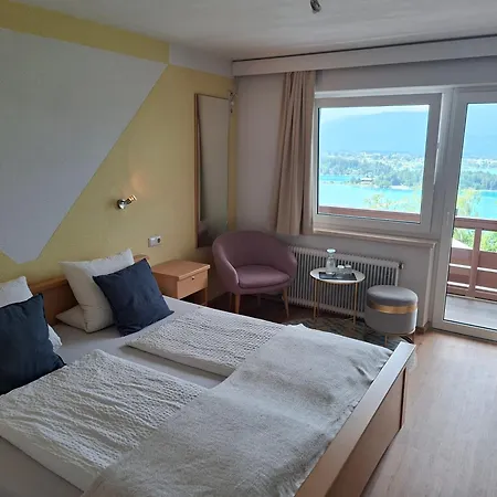 Gruener Heinrich - Bett&fruehstueck 住宿加早餐酒店 Oberaichwald (Carinthia)