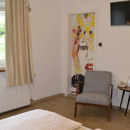 Gruener Heinrich - Bett&fruehstueck 住宿加早餐酒店 Oberaichwald (Carinthia)