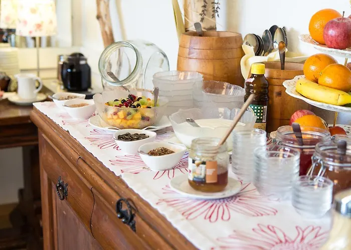 Bed & Breakfast Gruener Heinrich - Bett&Fruehstueck 3*