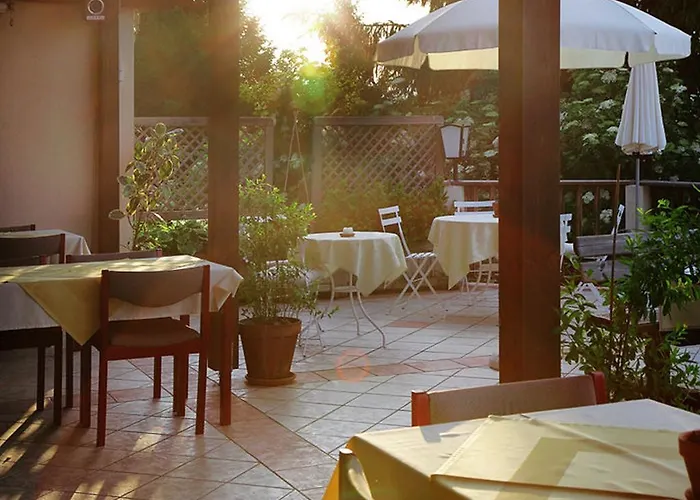 Gruener Heinrich - Bett&Fruehstueck 3*